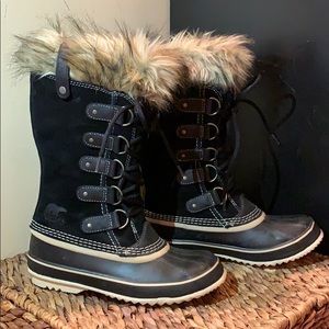 Sorel Joan of Arctic Boots